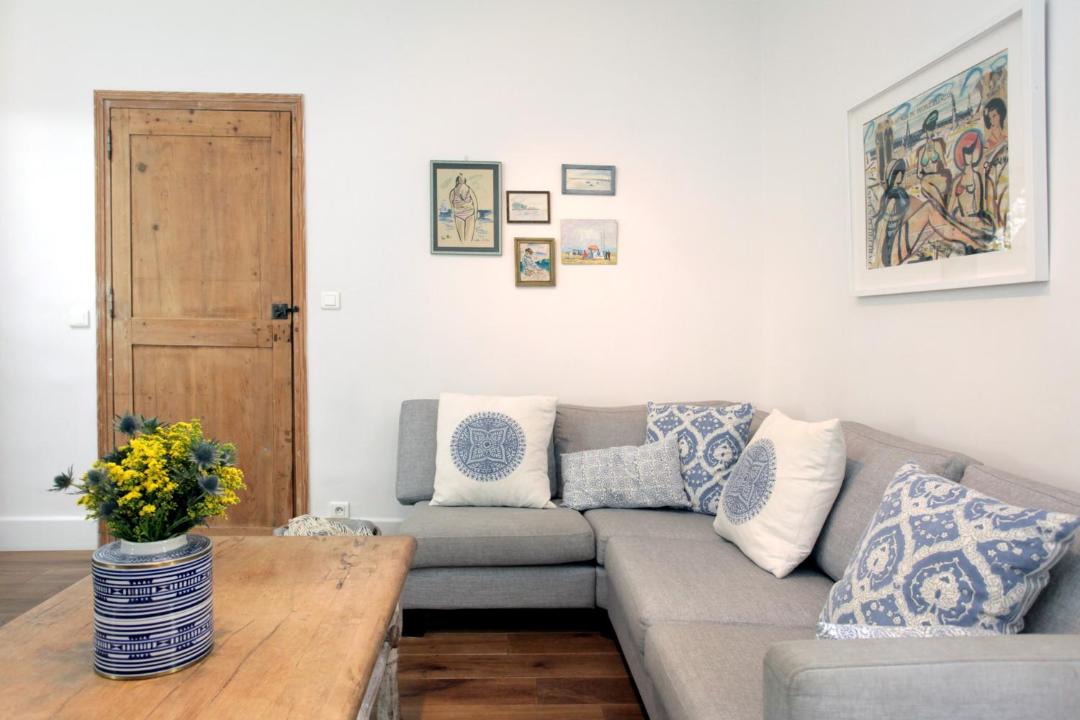Photo of Livingroom in Antibes Old Town
