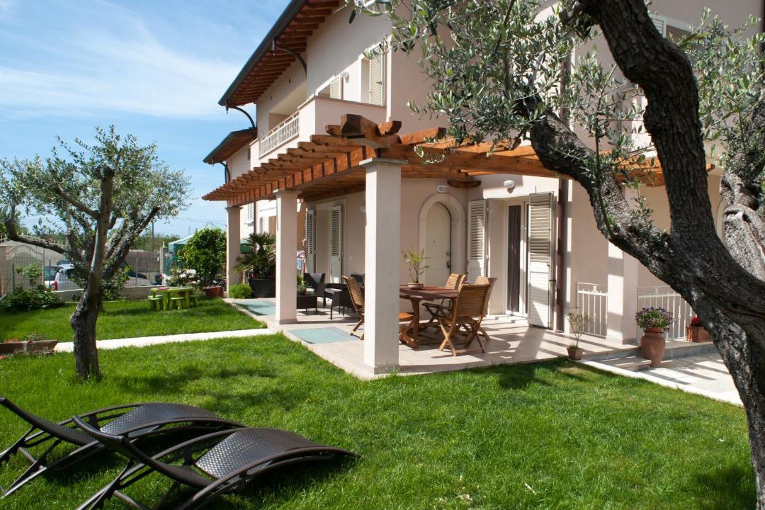 Photo of Others in Capanne-Prato-Cinquale