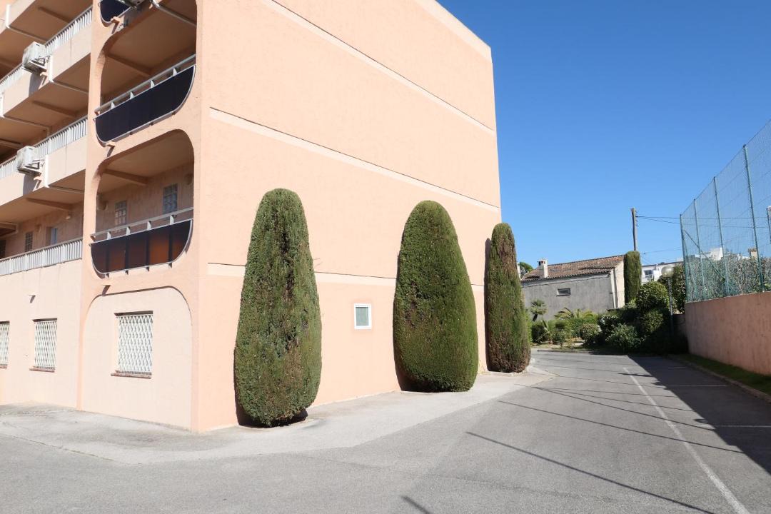 Photo of Buildings in Golfe Juan