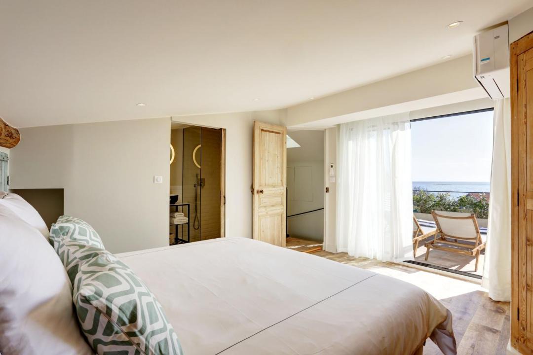 Photo of Bedroom in Antibes Old Town