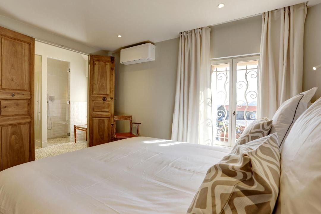 Photo of Bedroom in Antibes Old Town