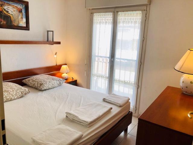 Photo of Bedroom in Les Baumettes