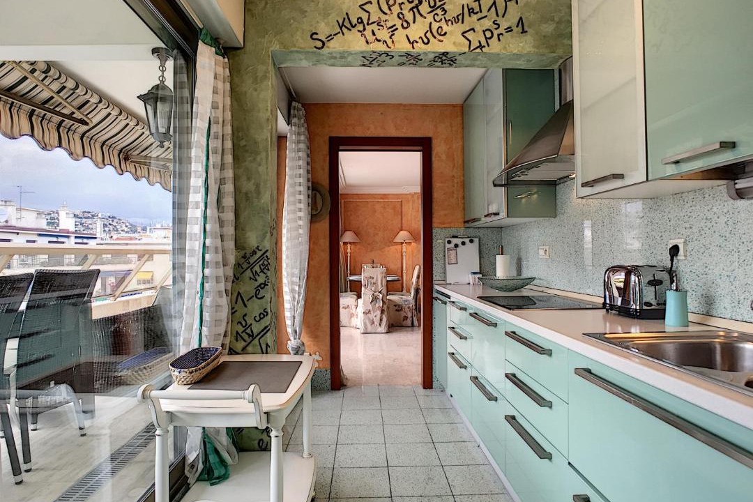 Photo of Kitchen in Carre d'Or
