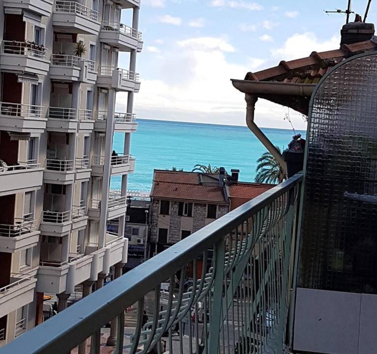 Photo of Patio Balcony in La Californie
