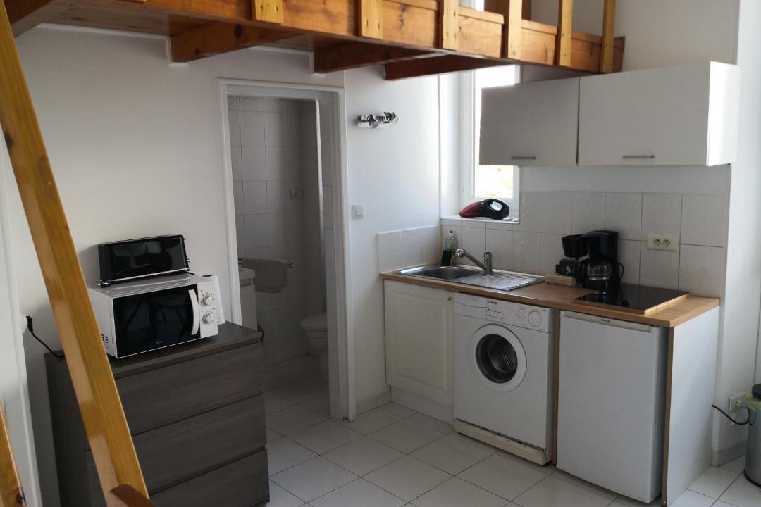 Photo of Kitchen in California - Pezou