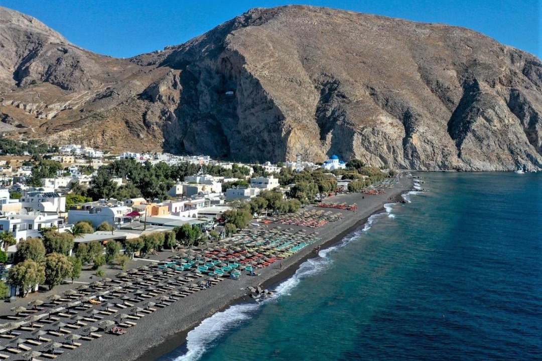 Photo of Others in Perissa