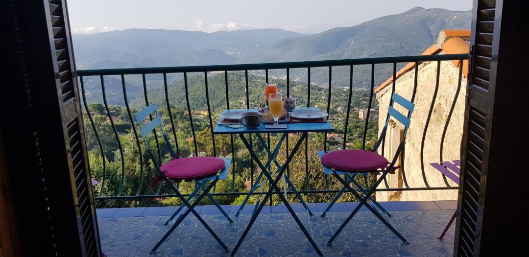 Photo of Patio Balcony in Berre-des-Alpes