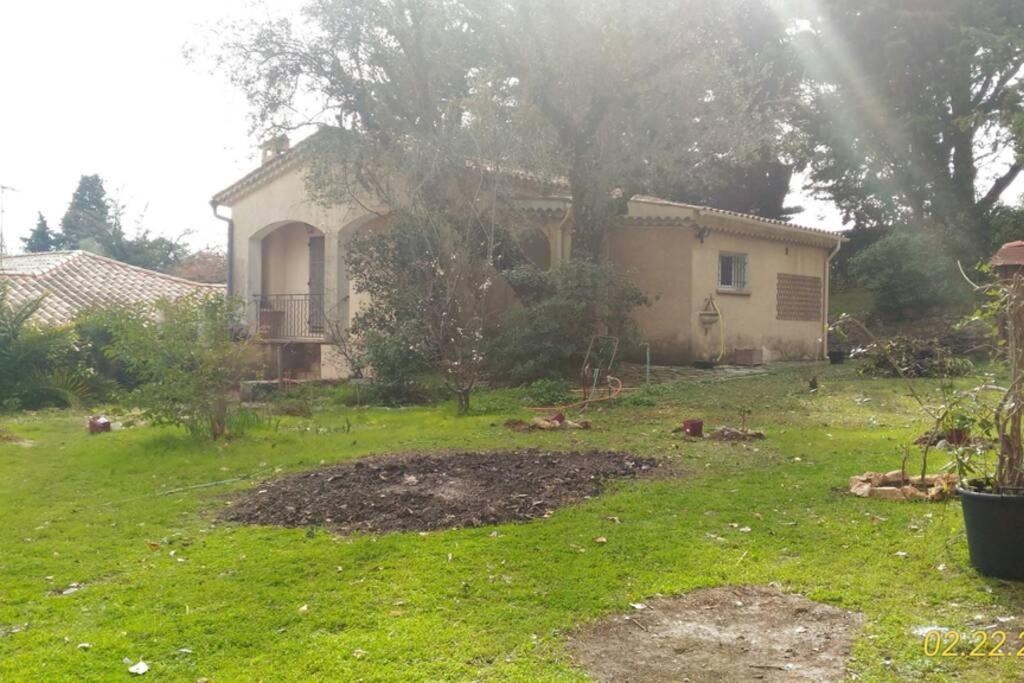 Photo of Buildings in Grasse