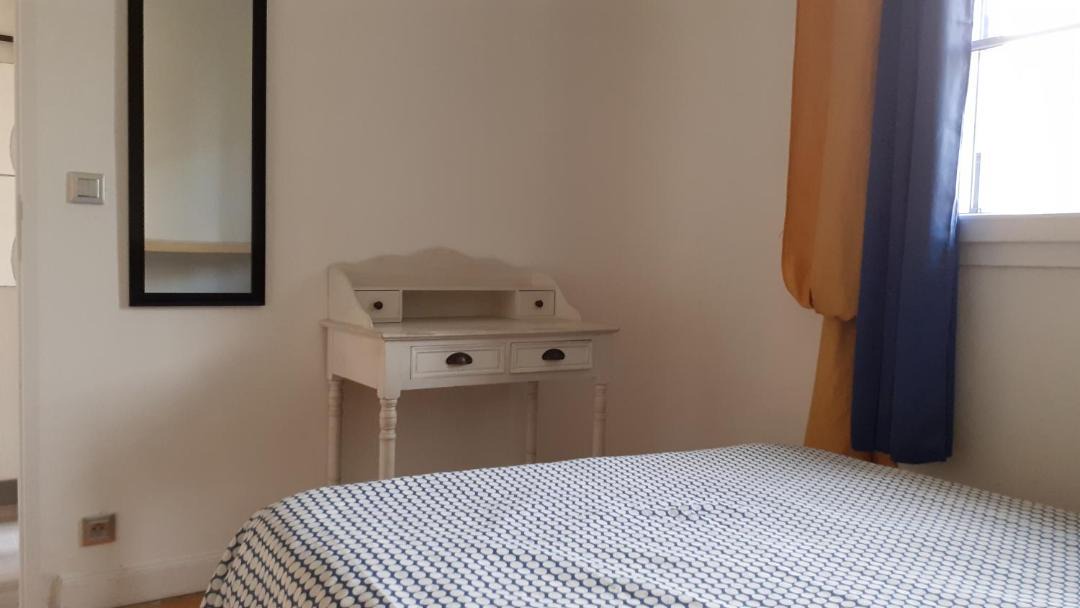 Photo of Bedroom in Les Baumettes