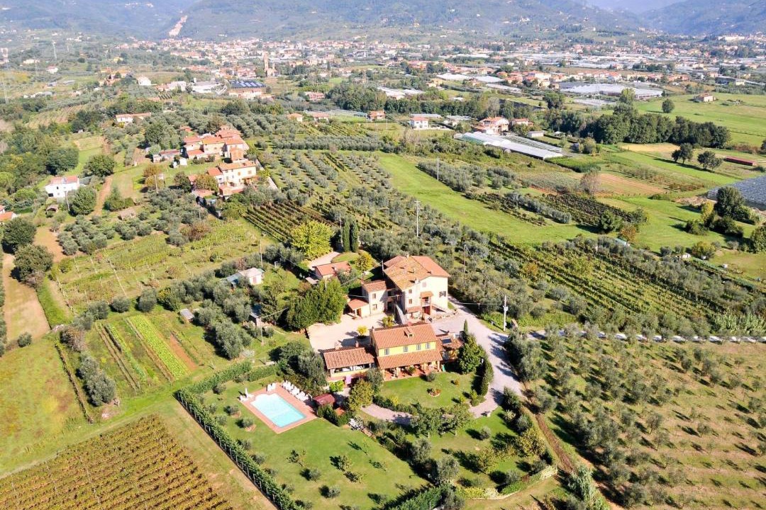 Photo of Others in Pescia