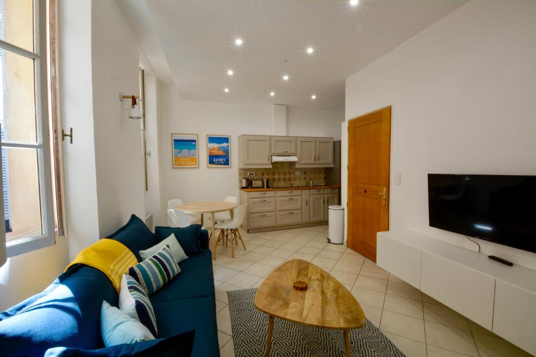 Photo of Livingroom in Antibes Old Town