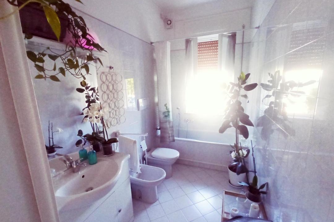 Photo of Bathroom in Lucca