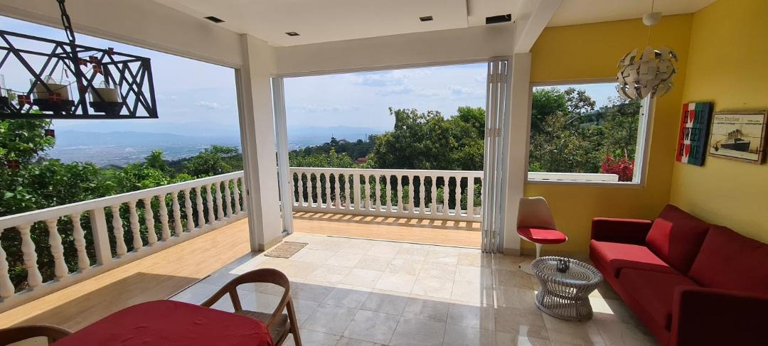Photo of Patio Balcony in Cileunyi