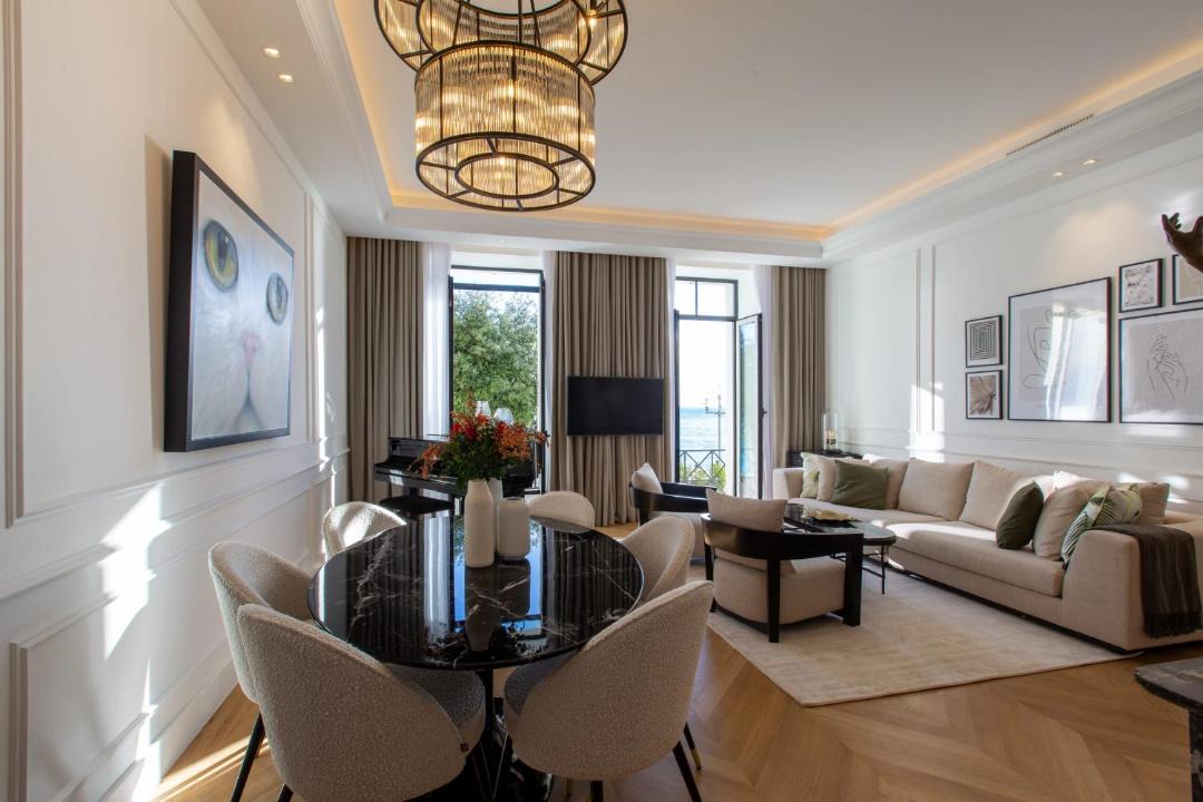 Photo of Livingroom in Old Town