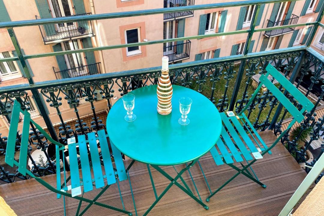 Photo of Patio Balcony in Quartier du Port