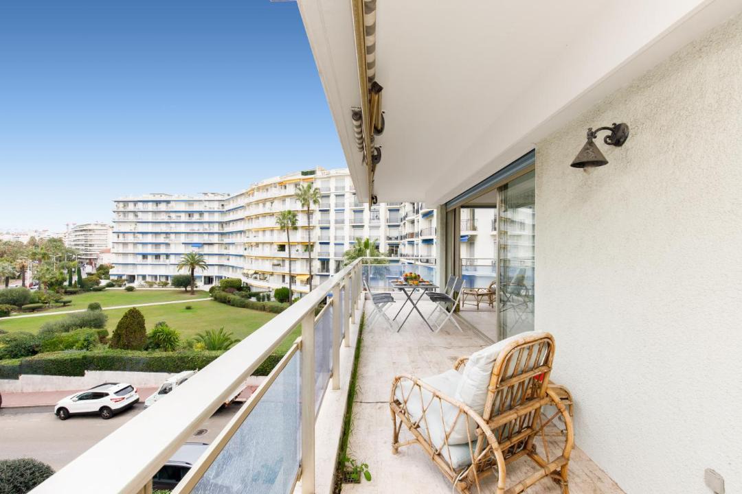 Photo of Patio Balcony in Pointe Croisette