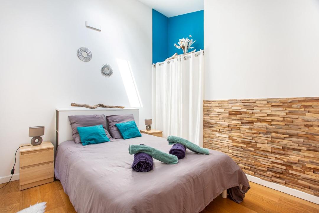 Photo of Bedroom in Antibes Old Town