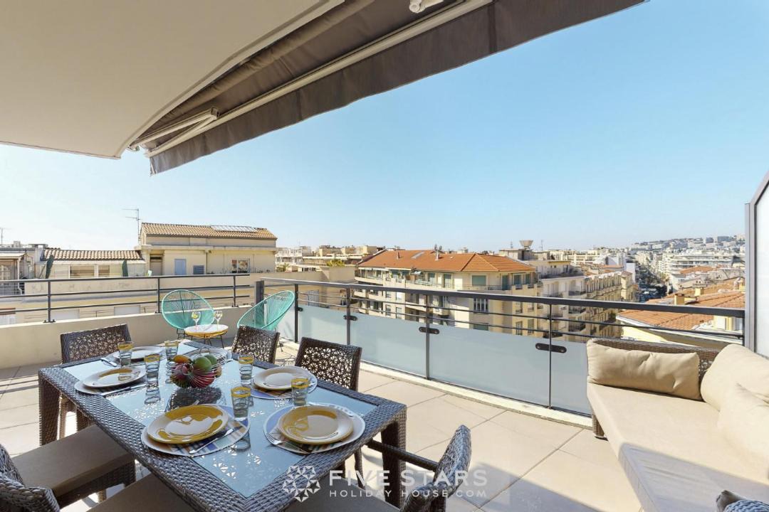 Photo of Patio Balcony in Nice City Centre
