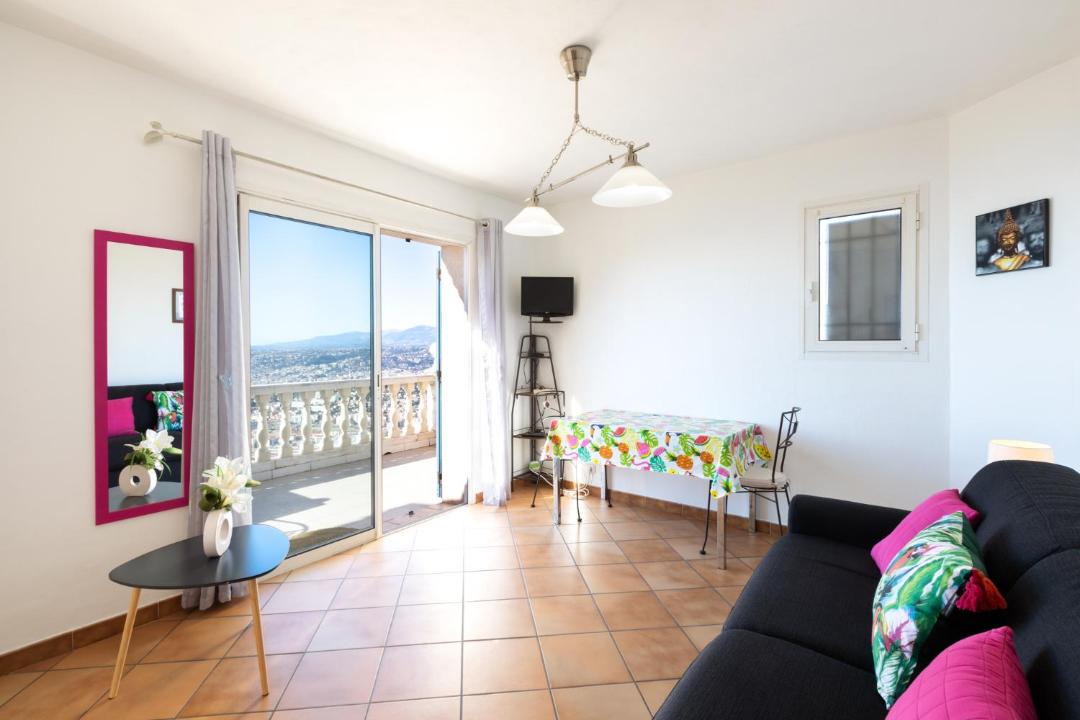 Photo of Livingroom in Nice