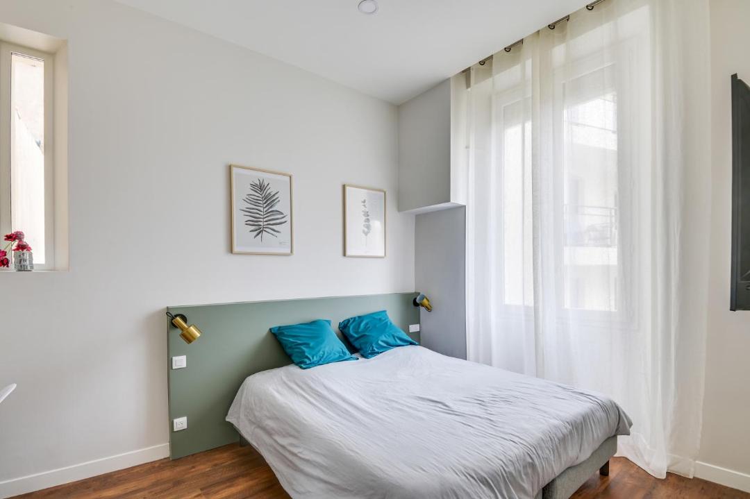 Photo of Bedroom in Cannes City Centre