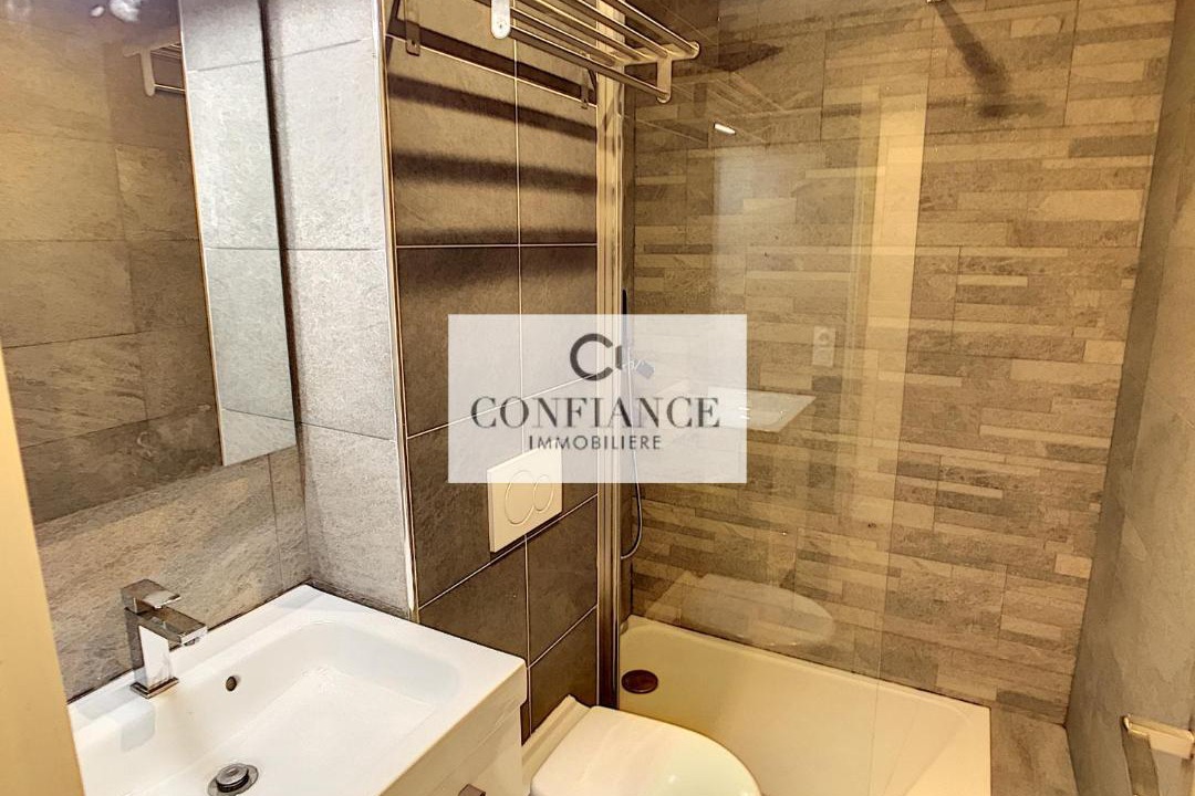 Photo of Bathroom in Lepante Quarter
