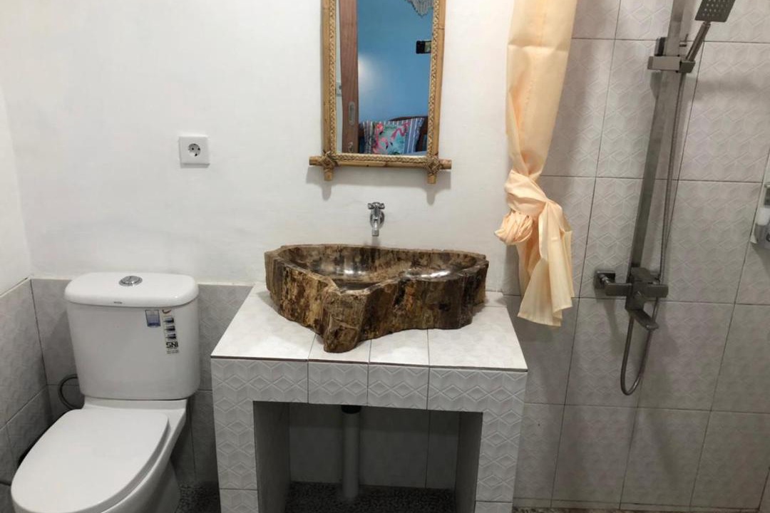 Photo of Bathroom in Padang
