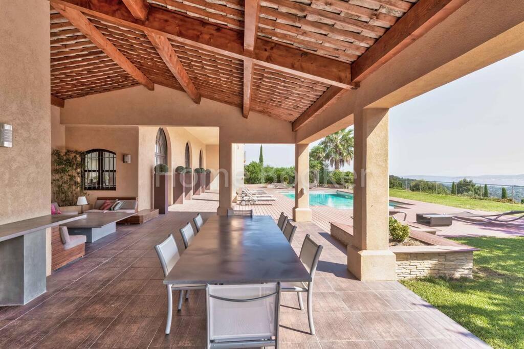 Photo of Patio Balcony in Sainte-Maxime