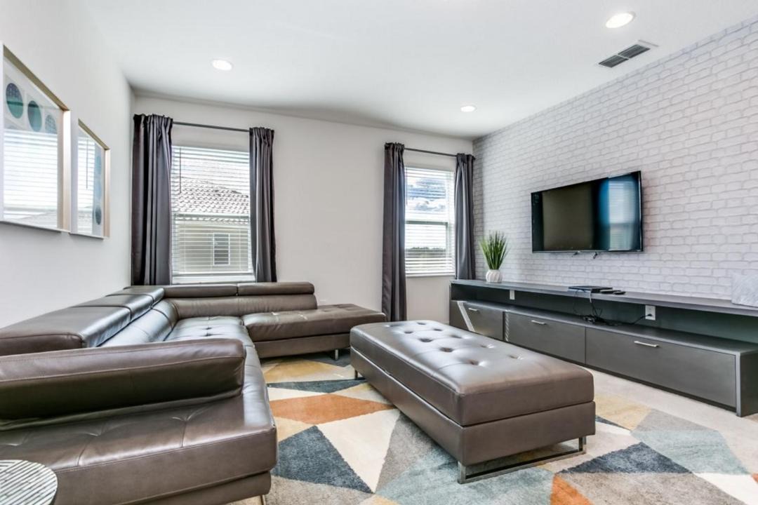 Photo of Livingroom in Loughman