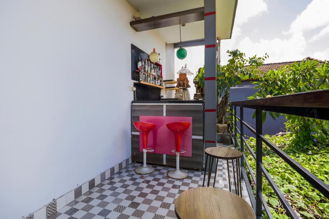 Photo of Patio Balcony in Padangsambian Klod