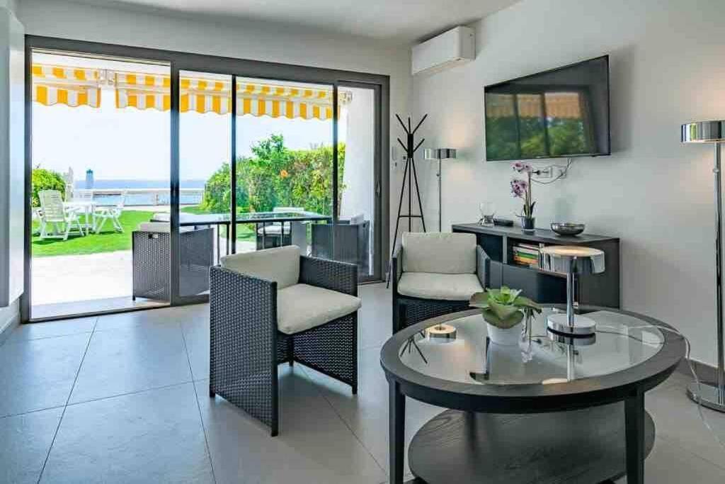 Photo of Livingroom in Villeneuve Loubet Beach