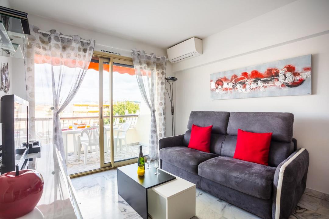Photo of Livingroom in Cannes