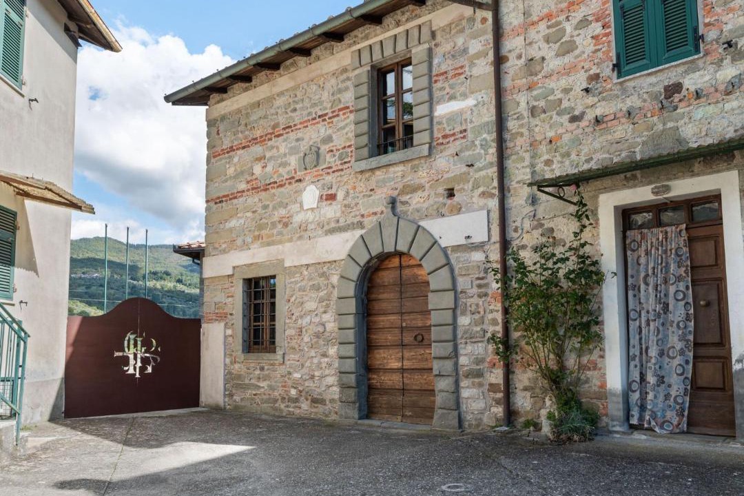 Photo of Others in Argigliano