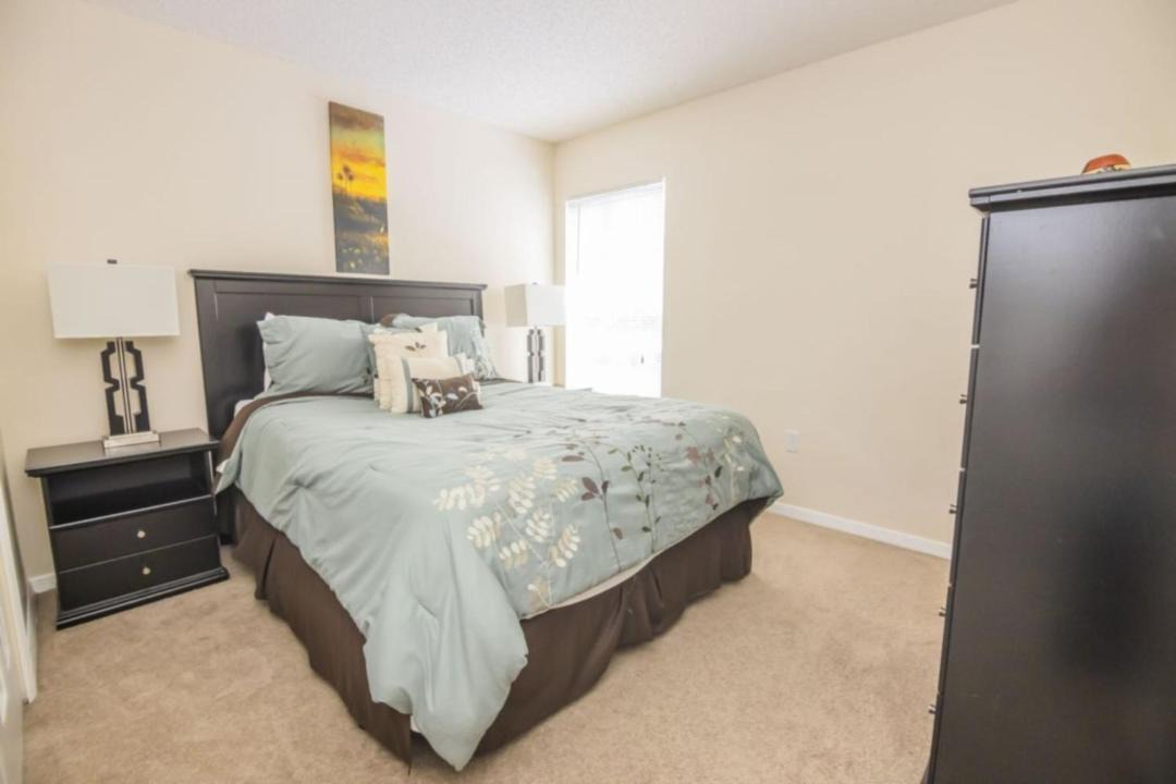 Photo of Bedroom in Creekside