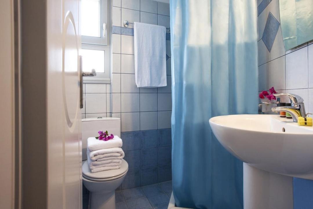 Photo of Bathroom in Vothon