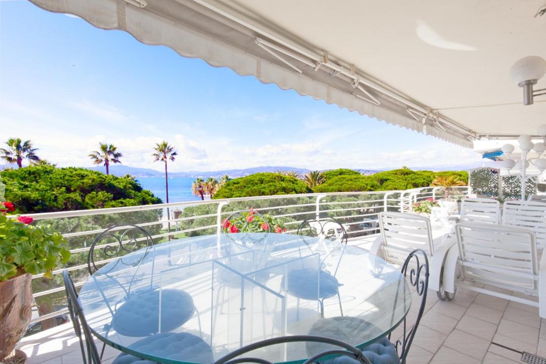 Photo of Patio Balcony in Pointe Croisette
