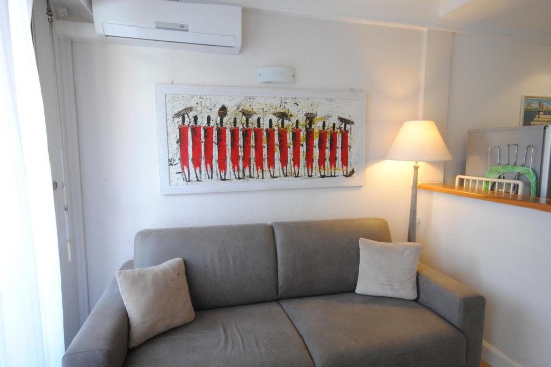 Photo of Livingroom in Cannes City Centre