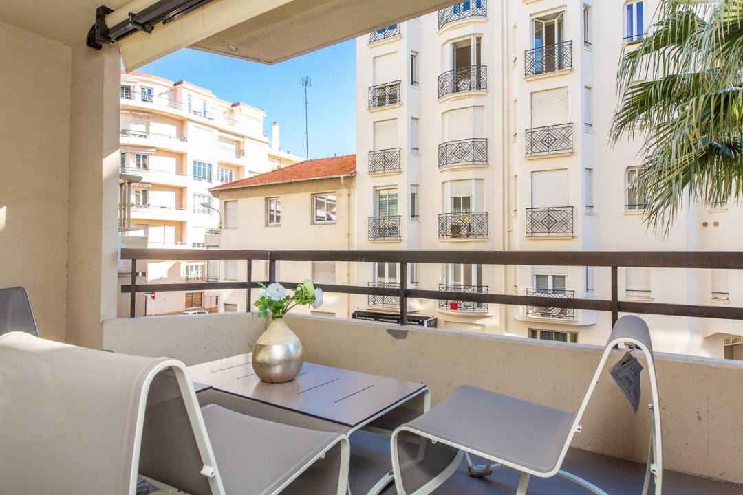 Photo of Patio Balcony in Cannes City Centre