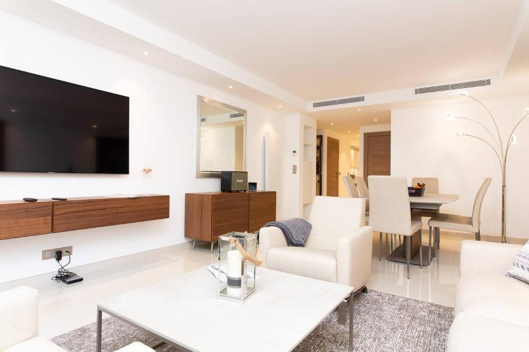 Photo of Livingroom in Cannes City Centre