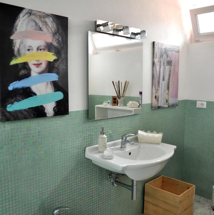 Photo of Bathroom in Carrara