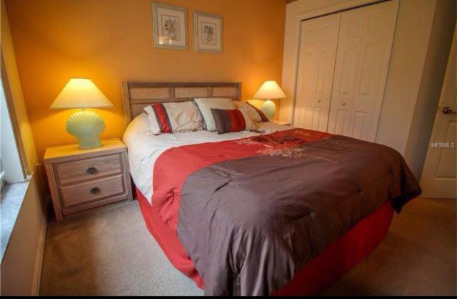 Photo of Bedroom in Sunset Lakes