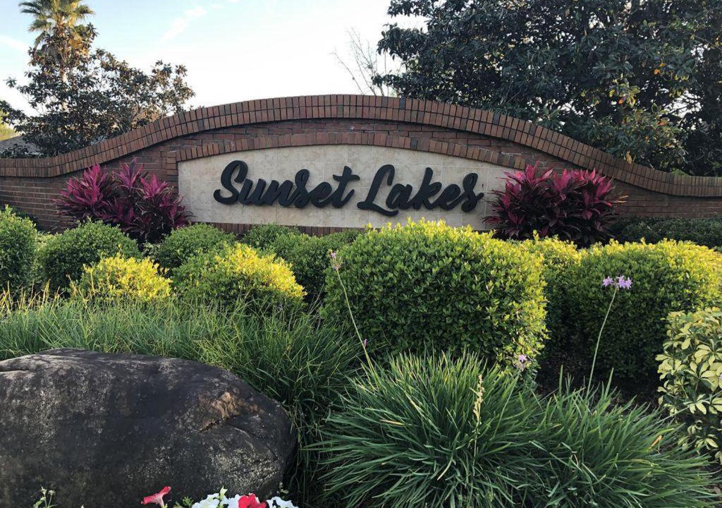 Photo of Buildings in Sunset Lakes