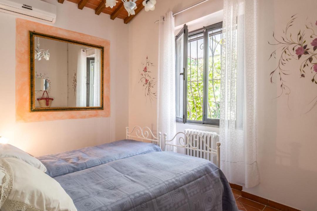 Photo of Bedroom in Montevarchi