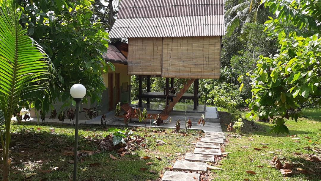 Photo of Buildings in Suraberata