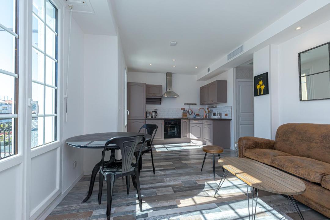 Photo of Livingroom in Cimiez