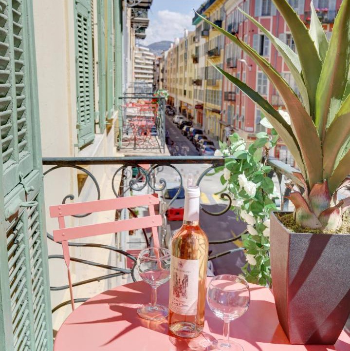Photo of Others in Quartier du Port