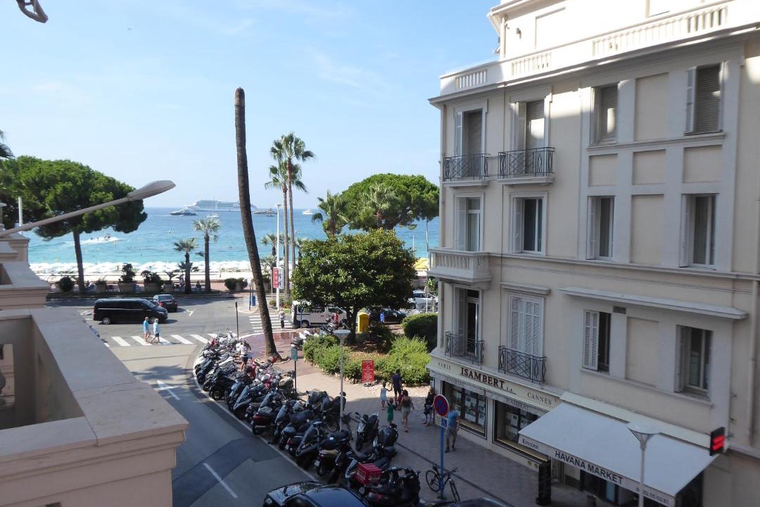 Photo of Buildings in Cannes City Centre