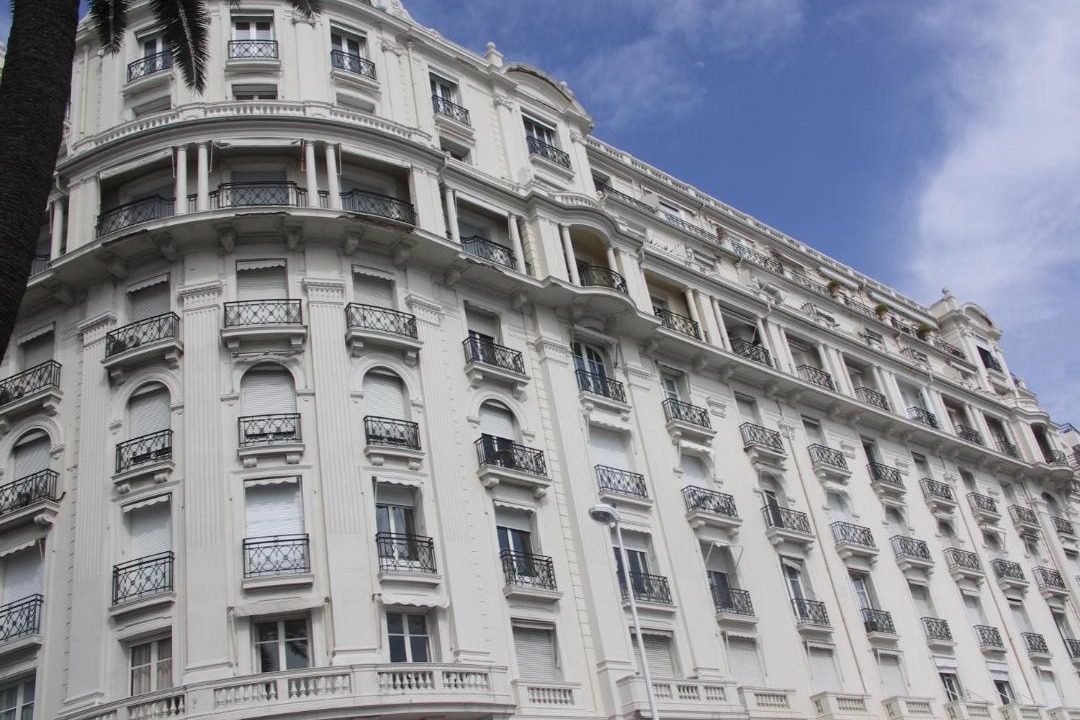 Photo of Buildings in Cannes City Centre