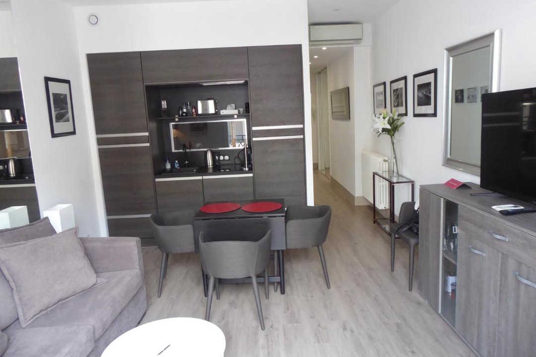 Photo of Livingroom in Cannes City Centre