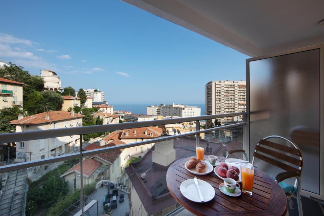 Photo of Patio Balcony in Beausoleil
