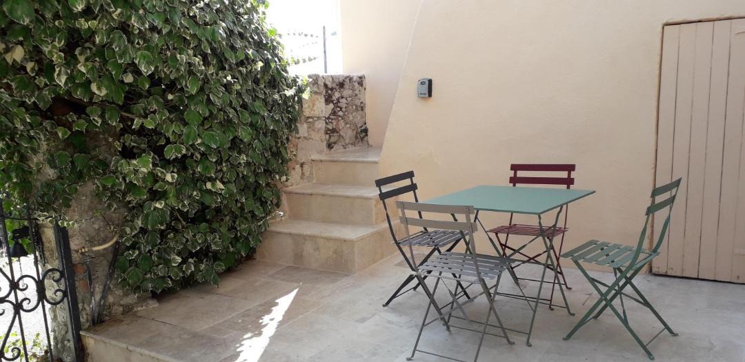 Photo of Others in Eze